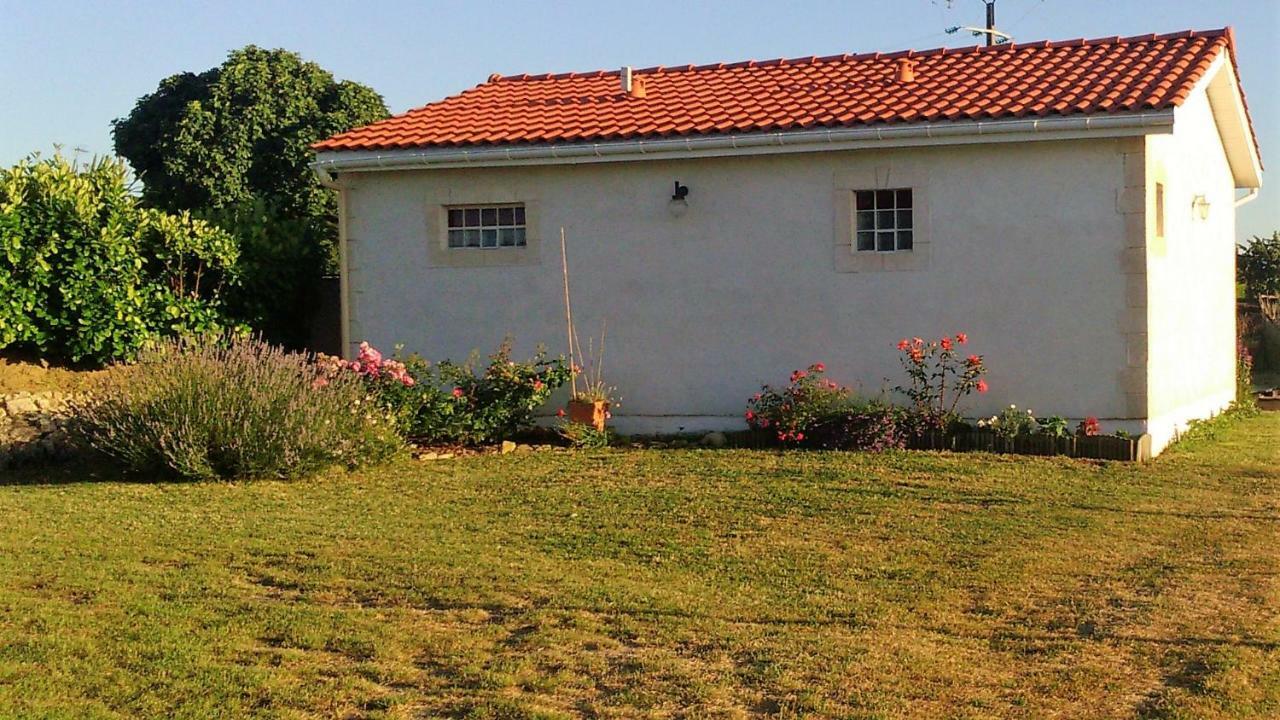 Le Soleil En Gironde Villa Vrillant Exteriör bild
